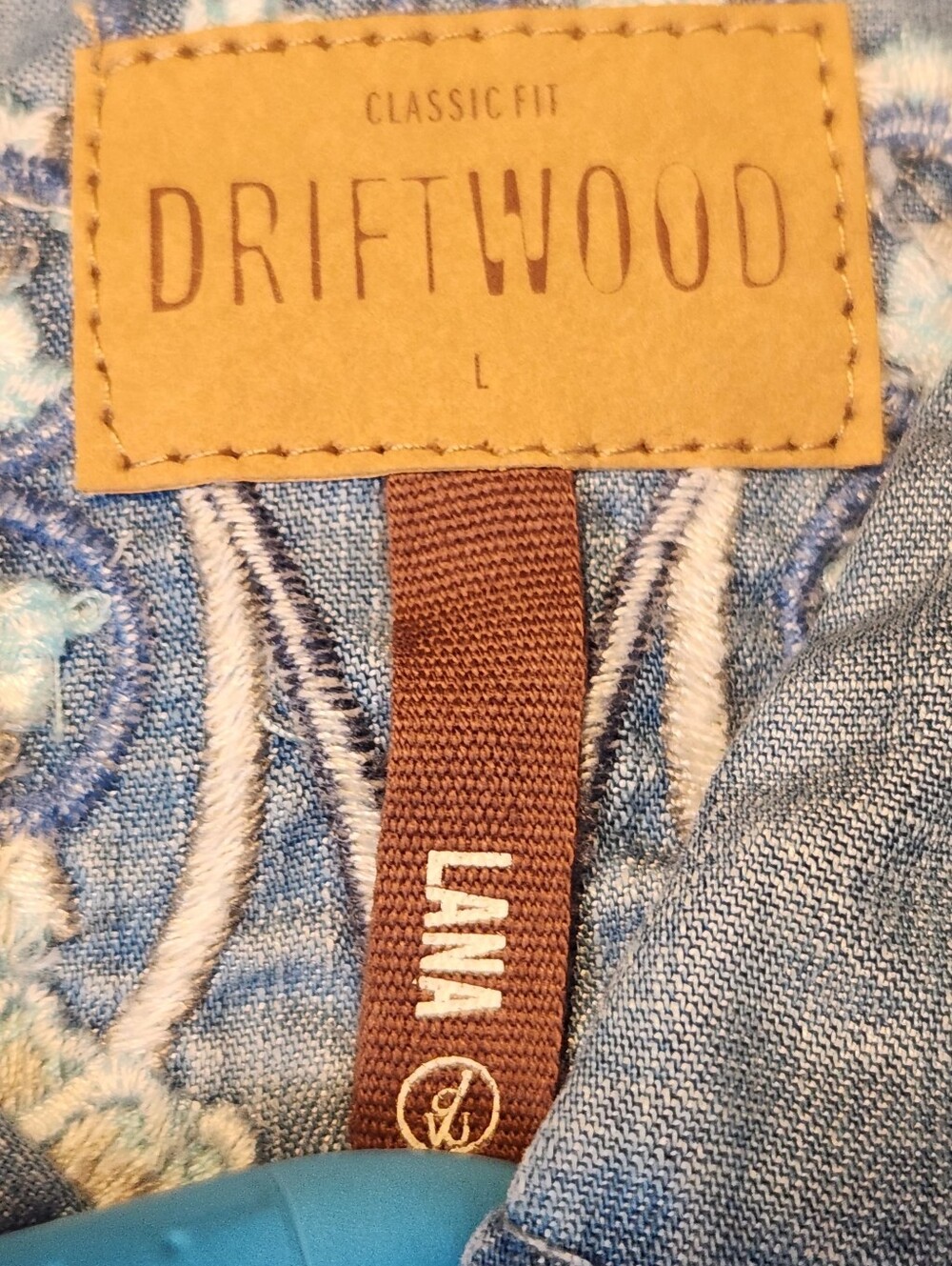 Driftwood Western, Cowboy, boho The Lana Lightweight Button Down Shirt - Picture 4 of 5